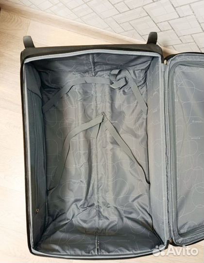 Чемодан на колесах большой xxl