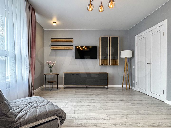 2-к. квартира, 60 м², 8/9 эт.