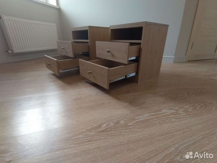 Тумба прикроватная