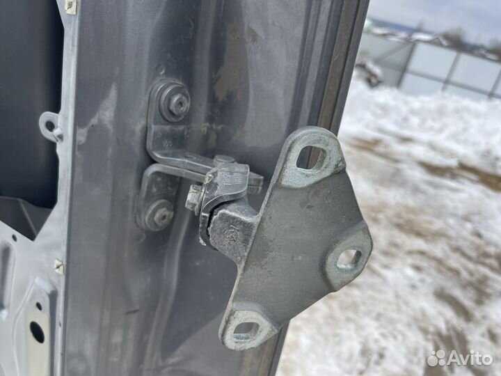 Петли двери багажника bmw f15 x5