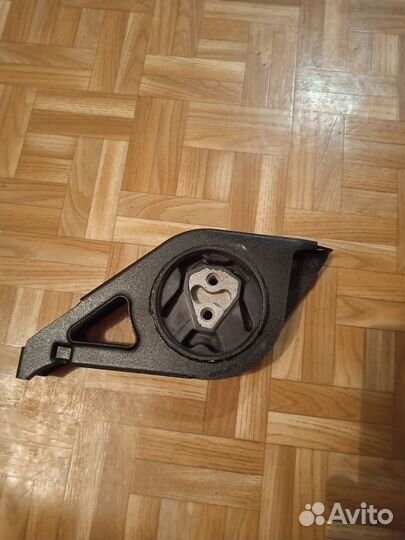 Опора двигателя ваз kalina левая