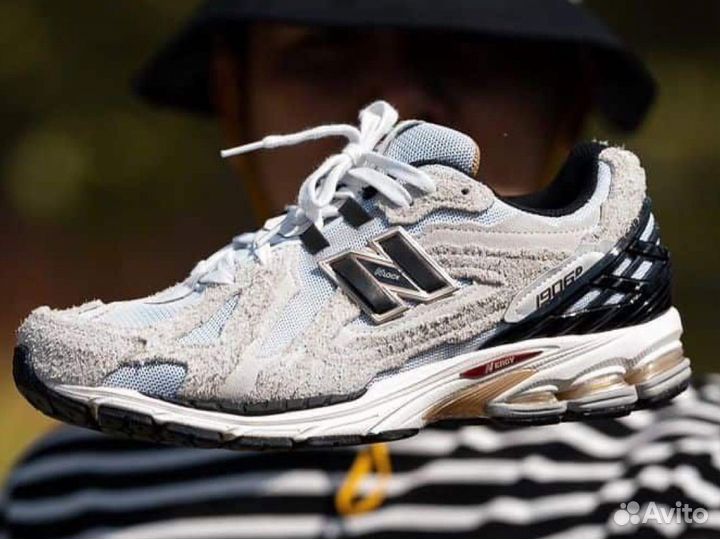 New Balance 1906R Protection Pack Edition