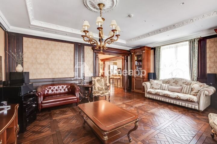 6-к. квартира, 206,3 м², 7/14 эт.