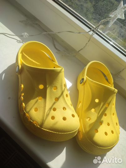 Бронь Crocs сабо для девочки р. 34-35