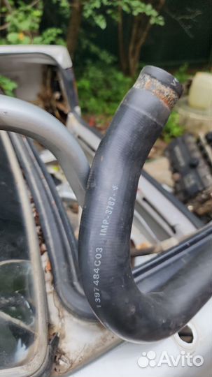 Шланг радиатора верхний Volvo 960 S90 V90