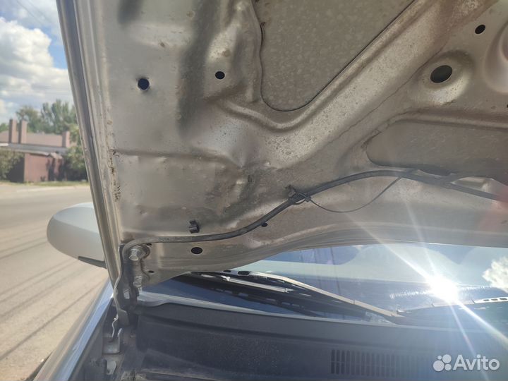 Капот kia cerato 1