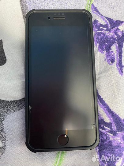 iPhone 8, 64 ГБ