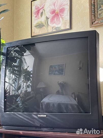 Телевизор thomson 33MF22E