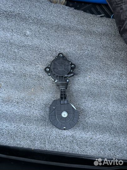 Гитара) Ролик натяжной приводного ремня ep6