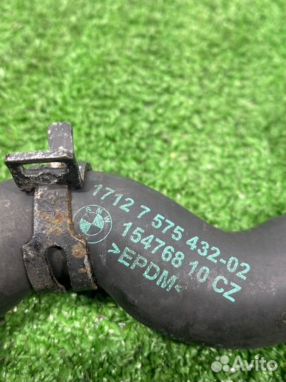 Патрубок системы охлаждения Bmw 5-Series F10