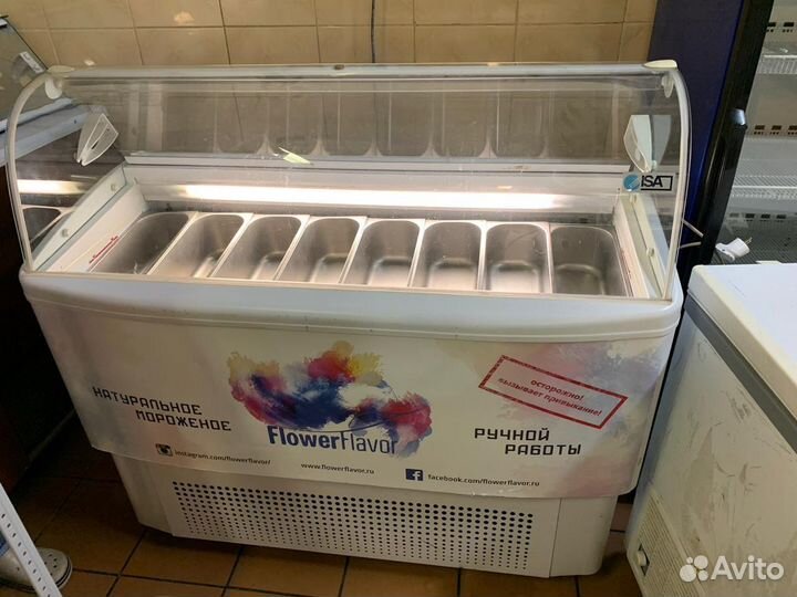 Витрина для мороженого ISA Fiji 7
