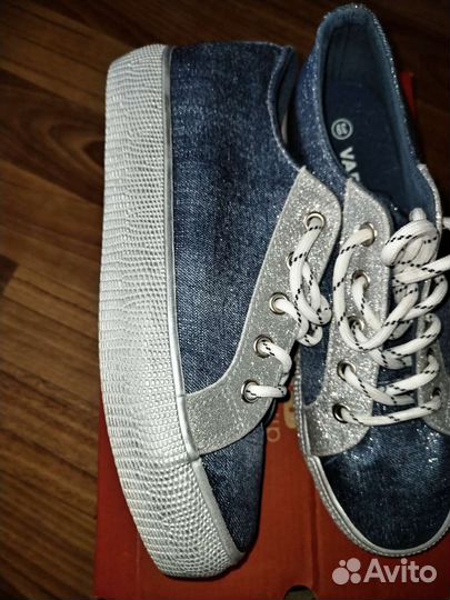 Кеды кроссовки полуботинки женские