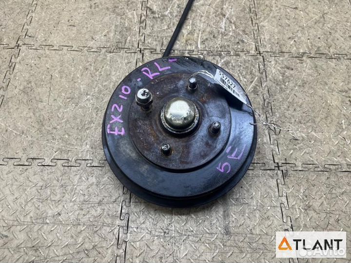 Ступица задняя левая toyota raum