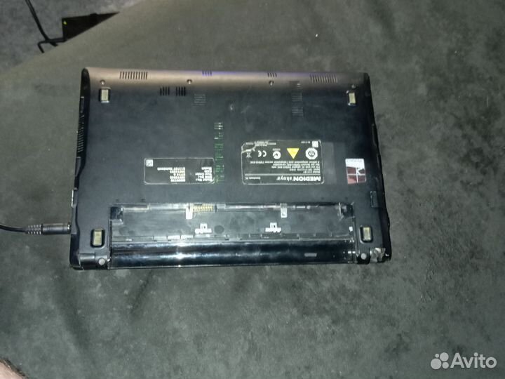 Medion akoya E1318T
