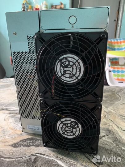 Асик Antminer S19