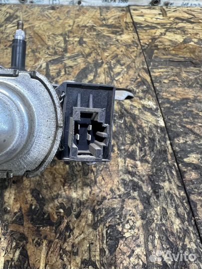 Моторчик заднего дворника Лада Приора