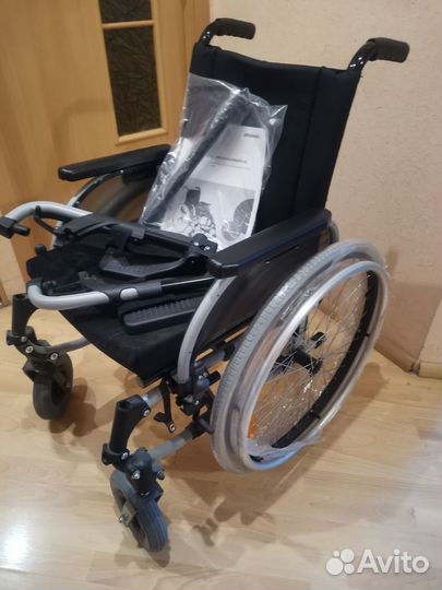 Коляска инвалидная Ottobock