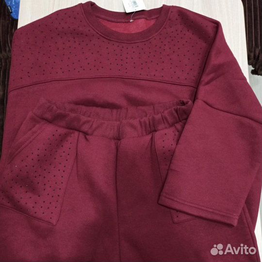 Новый спортивный костюм большого размера