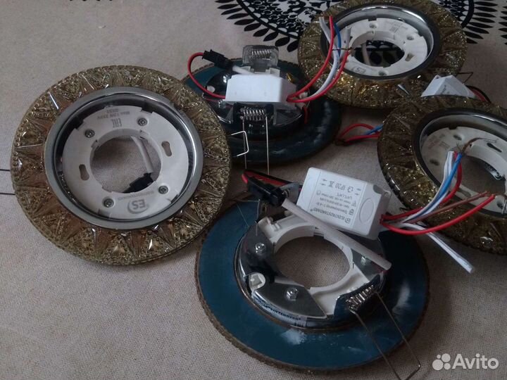 Светильник потолочный встраиваемый