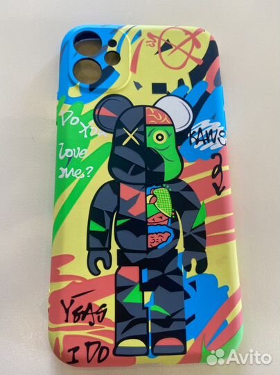 Чехол на iPhone 11