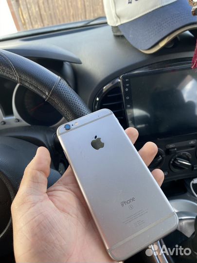 Телефон iPhone 6s
