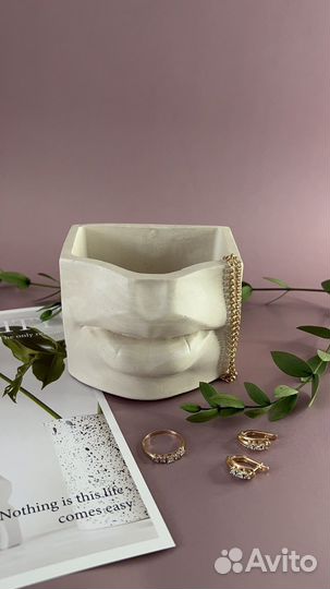 Кашпо из гипса / органайзер/ горшок