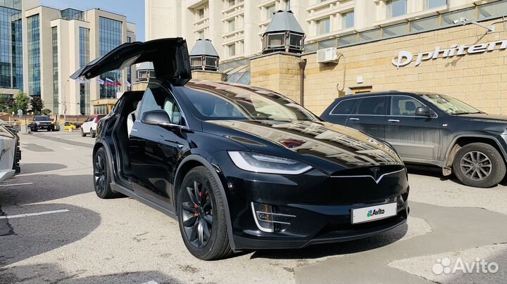 Tesla Model X 611 л.с. AT, 2017, 87 279 км
