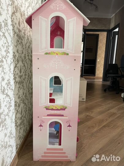 Домик кукольный деревянный