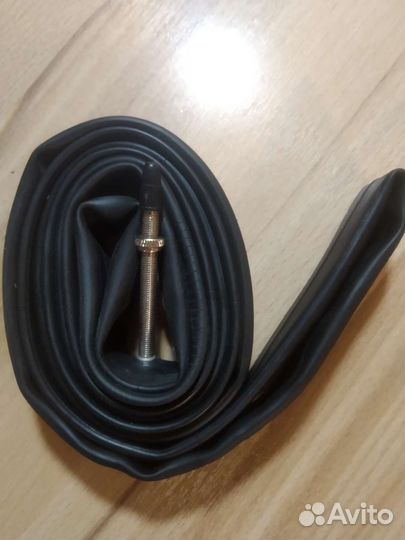 Камера Continental Cross 28