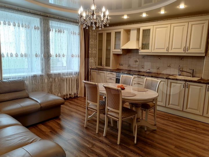 3-к. квартира, 75 м², 8/14 эт.