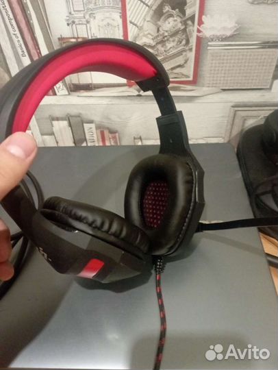 Наушники с микрофоном Defender