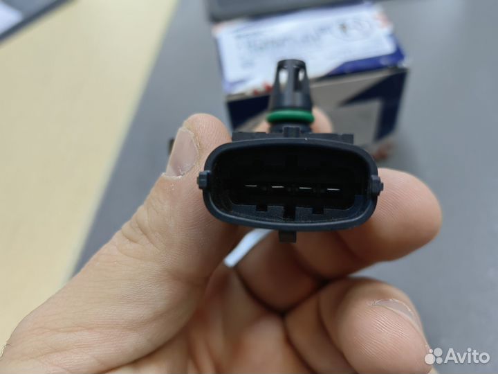 Датчик абсолютного давления Bosch 0281006051 ориг