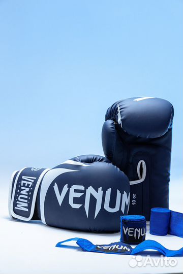 Боксерские перчатки Venum Blue