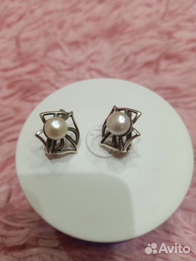 Серебряные серьги с жемчугом