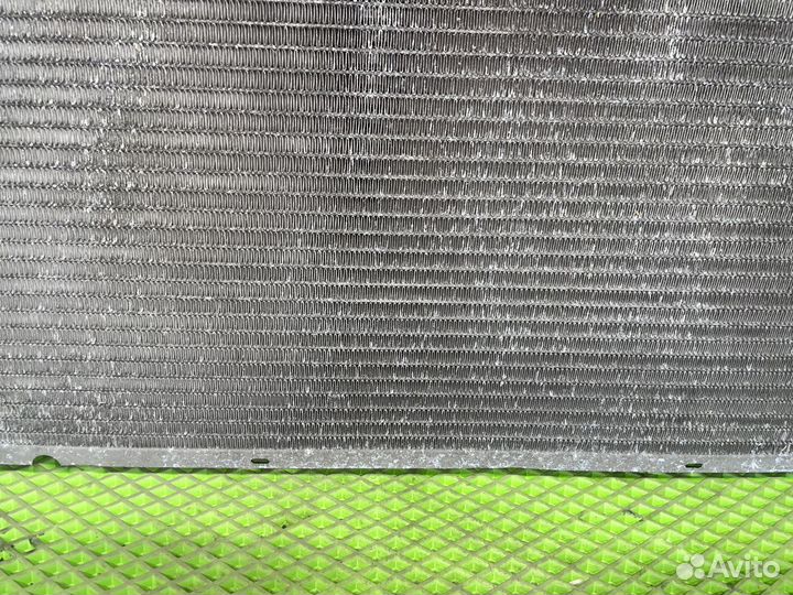 Радиатор охлаждения двс Cadillac Escalade GMT900