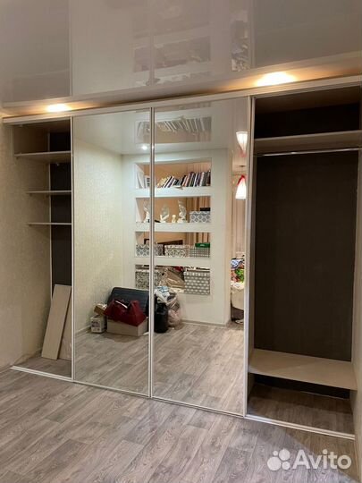 Шкаф в прихожую