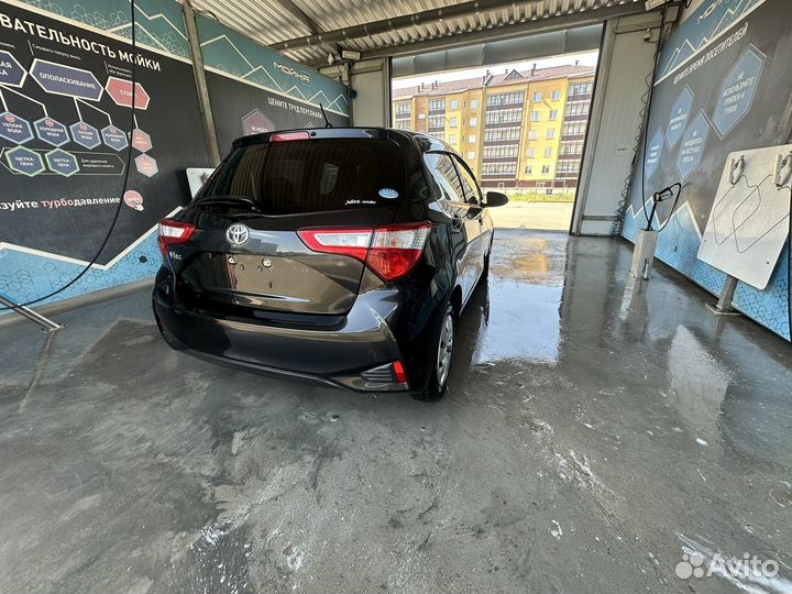 Toyota Vitz 1.0 CVT, 2018, 100 000 км