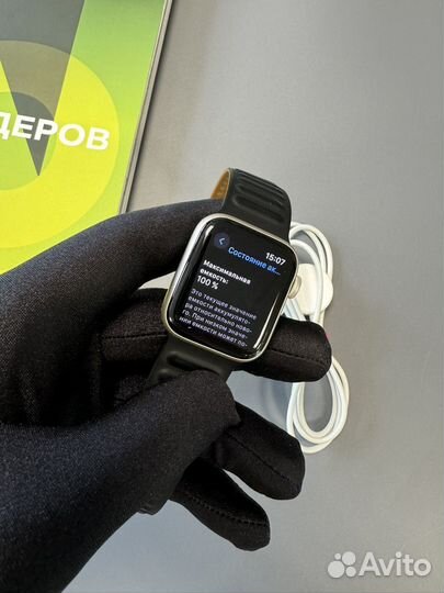 Apple Watch SE2, 40 mm (Идеал, Акб 100)