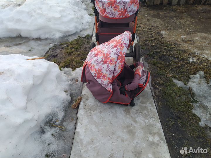 Прогулочная коляска бу 2 в 1