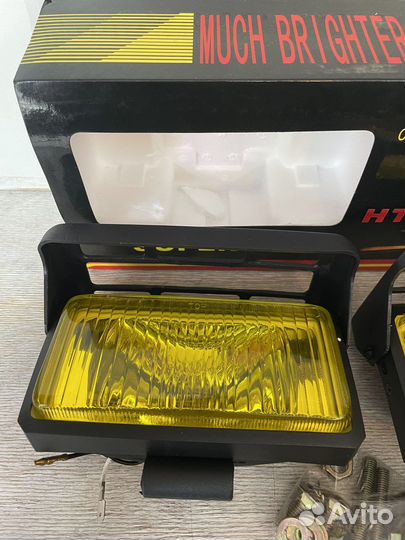 Противотуманные фары желты свет
