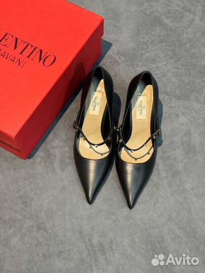 Туфли женские Valentino
