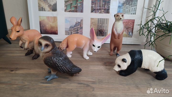 Пластиковые игрушки животные