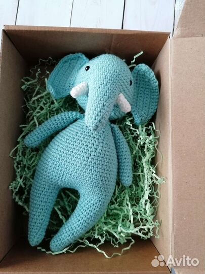 Вязанные игрушки амигуруми (заяц, олень, мышь)