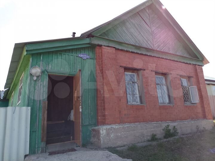 Дом 63 м² на участке 15 сот.