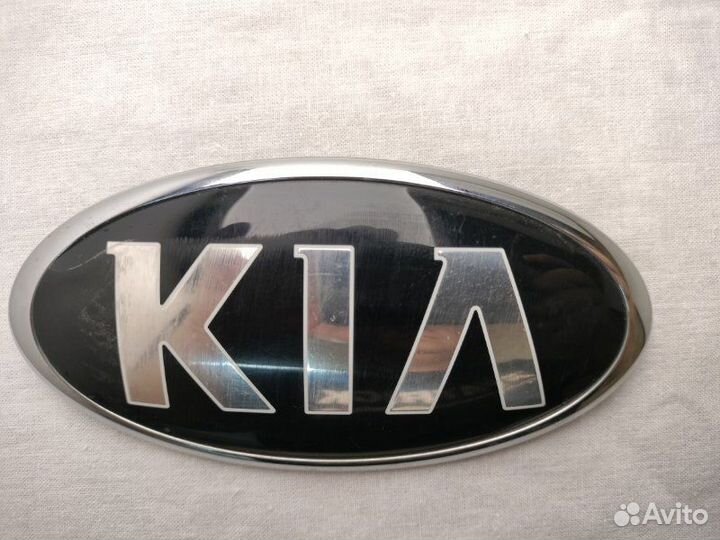 Эмблема передняя Kia Rio 3 2011-2017