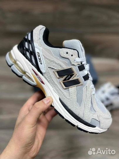 Кроссовки New Balance 1906R