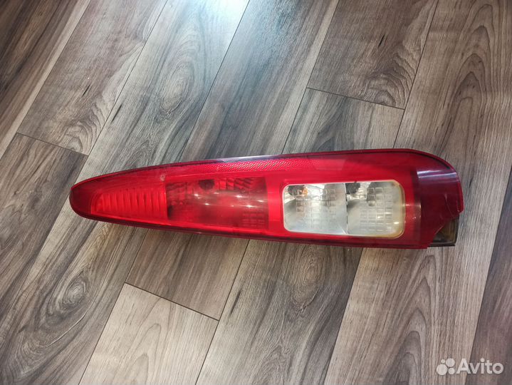 Ford fusion задний фонарь