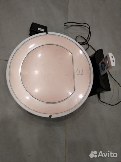 Робот пылесос ilife v7s plus