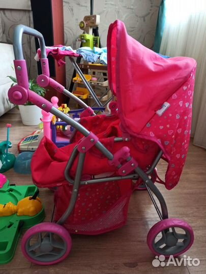Коляска, кроватка, кукла и др
