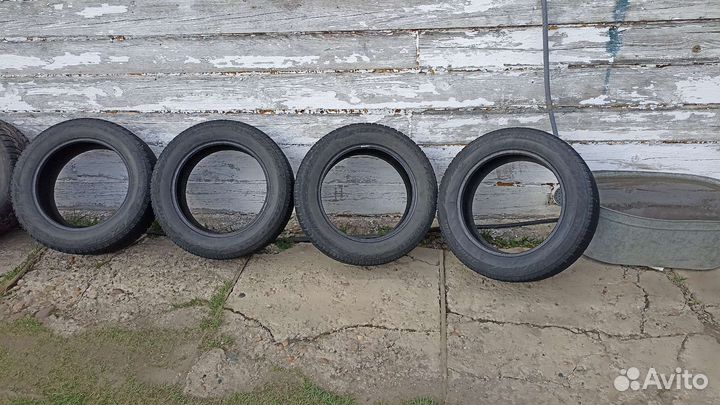Bridgestone Blizzak Revo2 7/7 R17